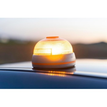 Baliza V16 Conectada y Geolocalizada Certificada DGT 3.0 – Sin cuotas hasta 2040 – Luz Emergencia coche - Uso obligatorio en