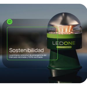 Baliza V16 LEDONE ECO fabricada con materiales reciclados de excelente calidad