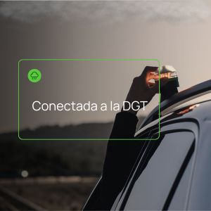 Baliza V16 LEDONE ECO conectada a la Dirección General de Tráfico DGT 3.0